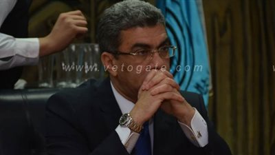 ياسر رزق: دور 