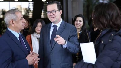 الأكاديمية العربية بالإسكندرية تستقبل سفير فرنسا