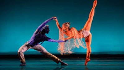 تفسير حلم الرقص في المنام للرجل والعزباء والمتزوجة