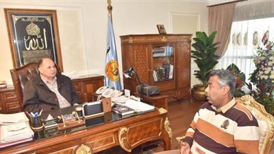 خطة لتطوير مشروع العبارات النهرية لتعظيم الإيرادات في أسيوط