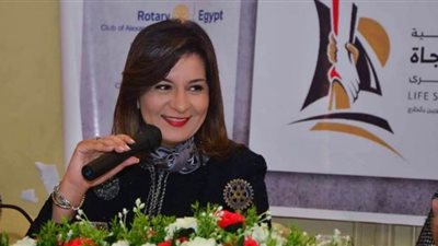 وزيرة الهجرة تجيب عن تساؤلات المصريين بالخارج  حول تجديد جوازات السفر