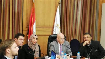 اتحاد الصناعات يستضيف الشركة الهولندية المنفذة لمشروع الميناء الجاف بالعاشر من رمضان