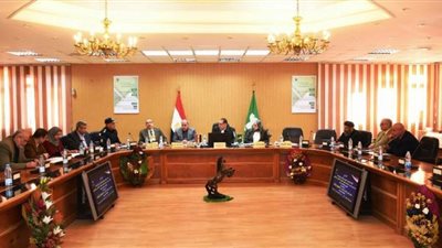 استبدال العدادات الكهربائية بدور العبادة بأخرى كودية في الشرقية