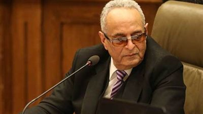 أبو شقة يصدر قرارًا بتعيين شريف عارف رئيساً للجنة الإعلام بحزب الوفد