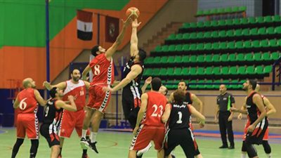 الأهلي يفوز على مصر للتأمين في أولى مواجهات 