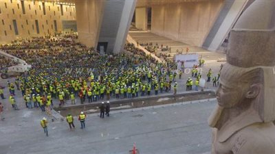 يمن الحماقي: 15 مليار دولار إيرادات السياحة بعد افتتاح المتحف الكبير