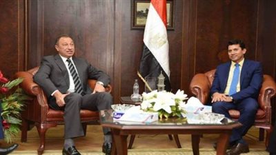 أشرف صبحي: سأتدخل لمشاركة صلاح بالأولمبياد.. والخطيب أسطورة وزيارتي له كانت لإنهاء أزمة