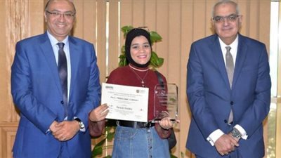 طالبة من جامعة المنصورة تفوز في المسابقة العالمية للتصوير الجداري