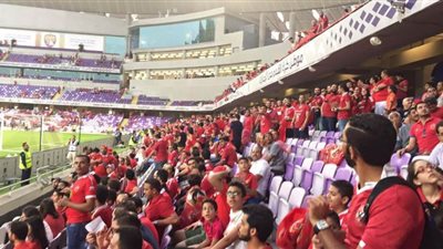 سفارة مصر بأبوظبي تدعو جماهير الأهلى والزمالك للالتزام بتوجيهات الأمن الإماراتي