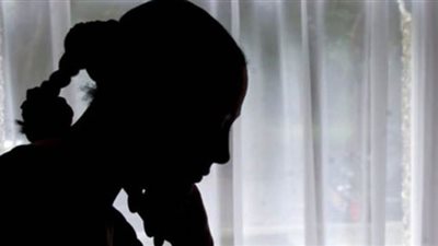 حكم الشرع فى كشف عورة المرأة أمام زوج أختها