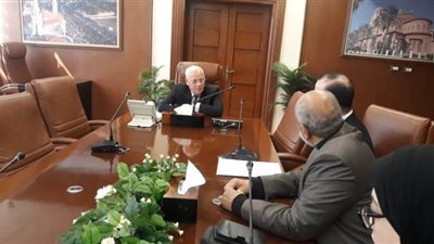محافظ بورسعيد: أولويات برنامج مشروعك هو دعم الشباب