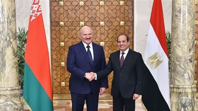 رئيس بلاروسيا يغادر القاهرة بعد لقاء السيسي