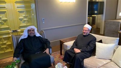 مفتي الجمهورية يستقبل الأمين العام لرابطة العالم الإسلامي في مقر إقامته بجنيف