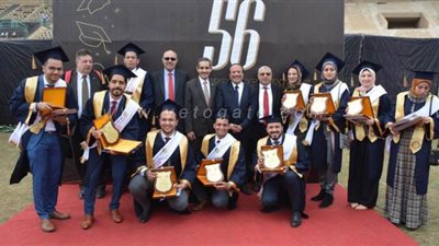 محافظ الغربية يحث خريجي 