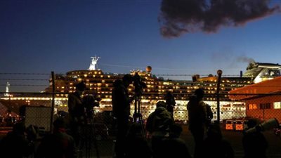 رجل وامرأة.. وفاة أول حالتين مصابتين بفيروس كورونا من ركاب السفينة 