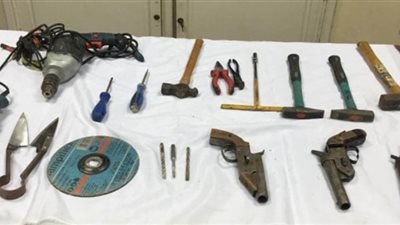 أمن الجيزة يداهم ورشة لتصنيع الأسلحة النارية بالحوامدية