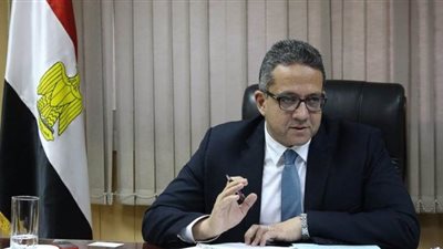 وزير الآثار يصدر قرارا لتأهيل الإدارة الفنية بهيئة تنشيط السياحة