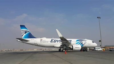 مطار القاهرة يستقبل ثالث طائرات مصر للطيران الجديدة قادمة من فرنسا