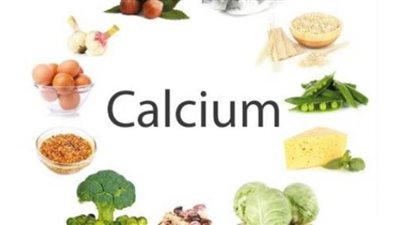 5 أعراض للإصابة بنقص الكالسيوم بالجسم.. و10 أطعمة غنية به