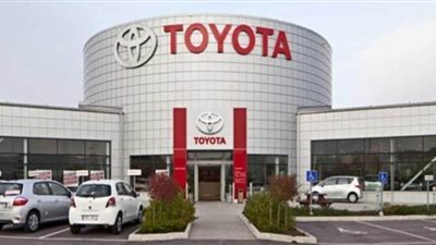 تويوتا تعتزم إنتاج بطاريات السيارات الكهربائية