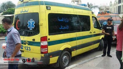 إصابة 4 مواطنين في انقلاب تروسيكل بالبحيرة