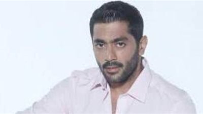 أحمد فلوكس يكشف حقيقة مقاضاته لشقيقته بسبب حسابه على الفيس بوك