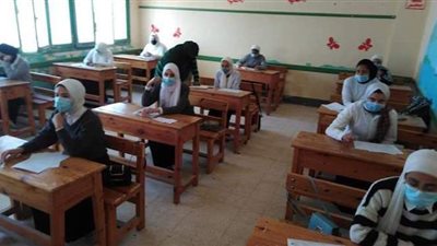 انتظام امتحانات الصف الثاني الثانوي بشمال سيناء