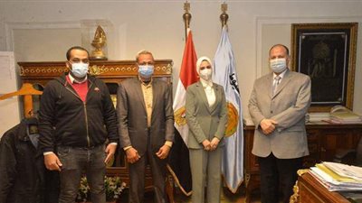 محافظ أسيوط يلتقي أعضاء النواب والشيوخ ويستعرض مشروعات 