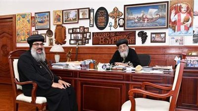 البابا تواضروس يستقبل أسقف الكنيسة القبطية في بوليفيا بالمقر البابوي