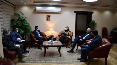 وزير الرياضة يلتقي رئيس اتحاد الدراجات لبحث استعدادات مونديال الناشئين