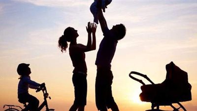 مقرر قومي السكان سابقا: يمكن تقديم حوافز مادية لكل أسرة تلتزم بطفلين