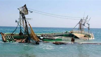 انقلاب سفينة صينية قرب السواحل اليابانية واختفاء 3 من ركابها