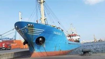 رغم سوء الطقس.. انتظام حركة الملاحة وتداول البضائع بميناء الإسكندرية