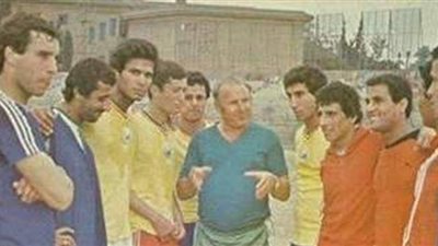 زى النهار ده .. ميلاد مدرب الأهلي السابق هيدكوتى