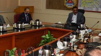 مطروح تناقش موقعا مناسبا لإنشاء مجمع لكليات الطب بالمحافظة