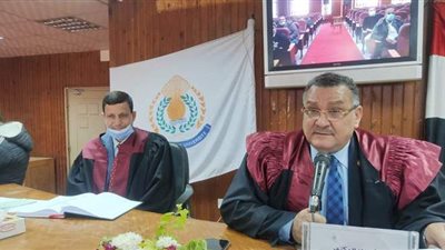 أستاذ بجامعة المنصورة يوجه رسالة قوية للرئيس الأمريكي جو بادين | صور