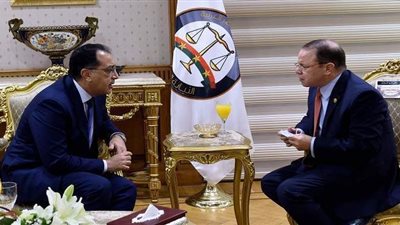 رئيس الوزراء يزور مقر النائب العام لمتابعة جهود التحول الرقمي | صور