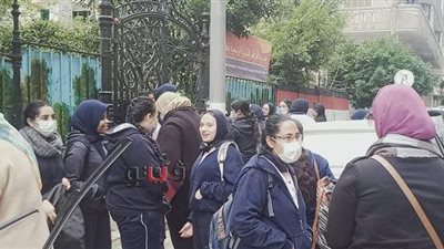 توافد طلاب الصف الثاني الثانوي بالإسكندرية على مقرات اللجان | صور