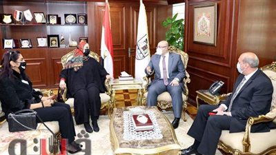 محافظ بني سويف يستقبل وزيرة التضامن لافتتاح دار رعاية للفتيات
