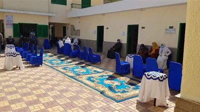 ٤ مراكز بأسيوط لتطعيم كبار السن وأصحاب الأمراض المزمنة بلقاح كورونا | صور