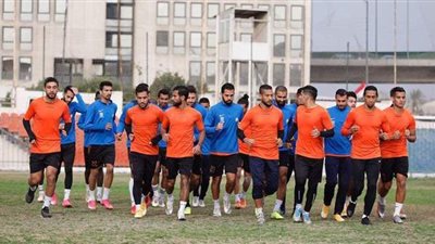 التعادل السلبي يسيطر على الشوط الأول من لقاء غزل المحلة والبنك الأهلي