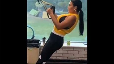 رانيا يوسف تستعرض رشاقتها في الجيم | فيديو