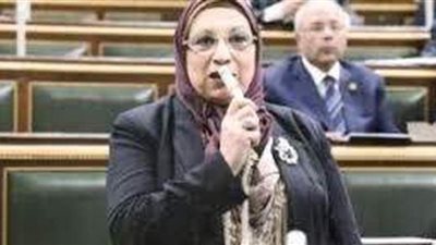 برلمانية : الامتحان الموحد شرط حصول خريجي الطب على ترخيص مزاولة المهنه