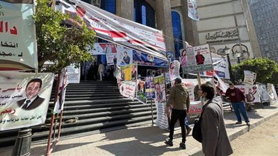 مد التسجيل في كشوف عمومية الصحفيين ساعتين