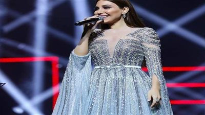 إشراقة وجودكم في القلب رائعة.. وصلة غزل بين يارا وجمهورها