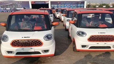 2040 مصر تودع عصر سيارات البنزين.. القاهرة تلحق بالسباق العالمي للحفاظ على البيئة.. وضخ 25 ألف سيارة كهربائية نهاية 2023