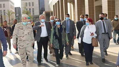 وزيرة البيئة تتفقد مبنى الوزارة الجديد بالعاصمة الإدارية