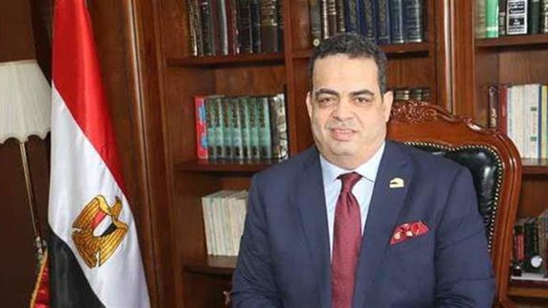 عصام هلال عفيفى
