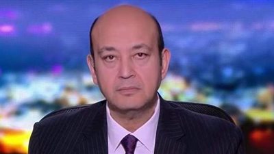 عمرو أديب عن زيارة السيسي للسودان: بتفكر في إيه يا آبي أحمد؟