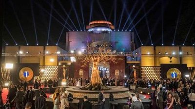 11 مارس.. فرقة 